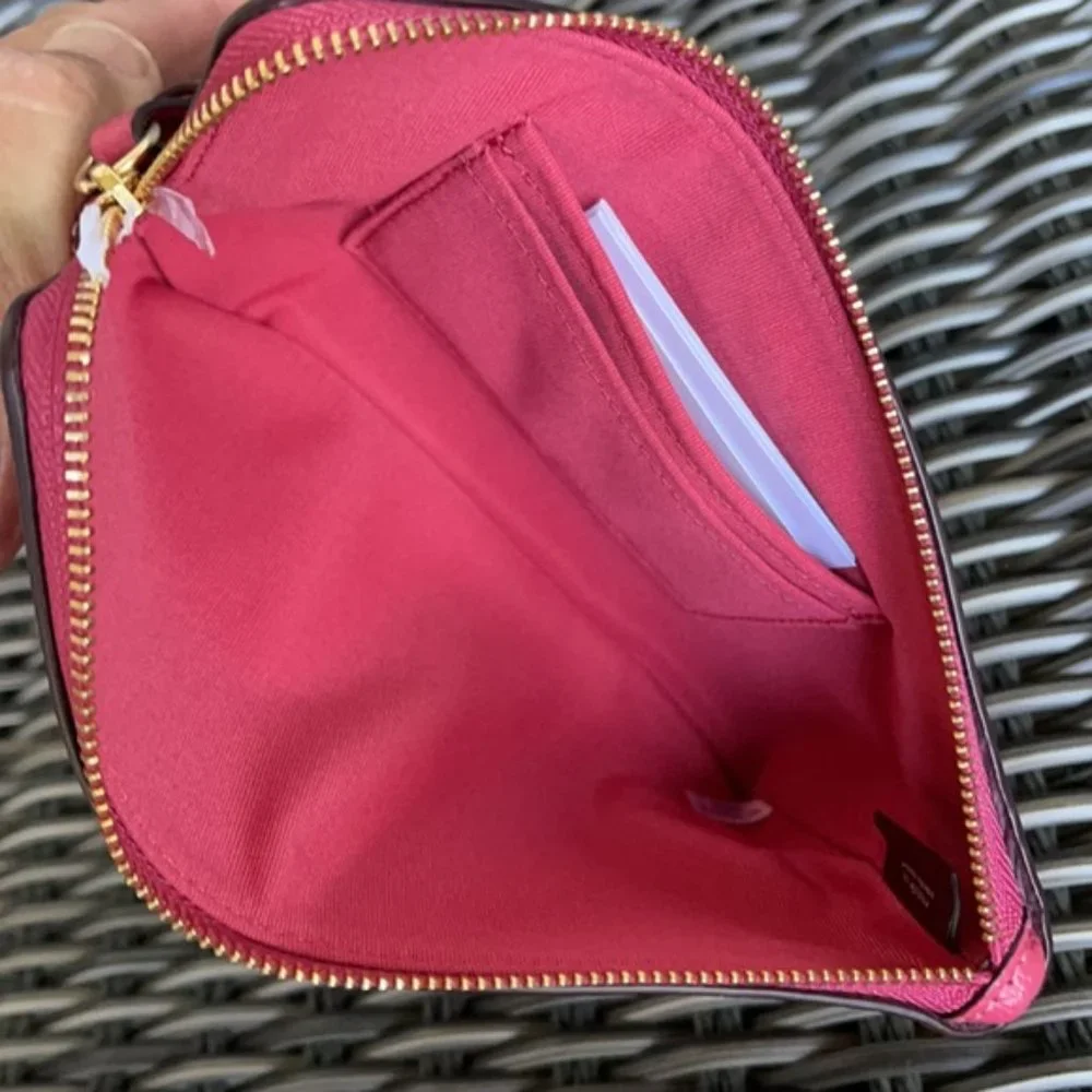 Coach Large Corner Zip Wristlet Gold/Rouge NWT - Picture 8 of 15